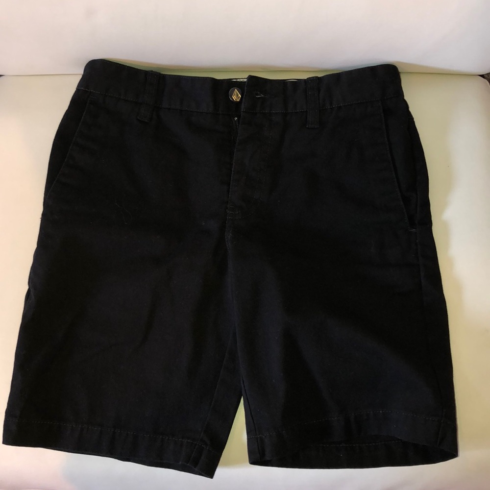 Volcom shorts